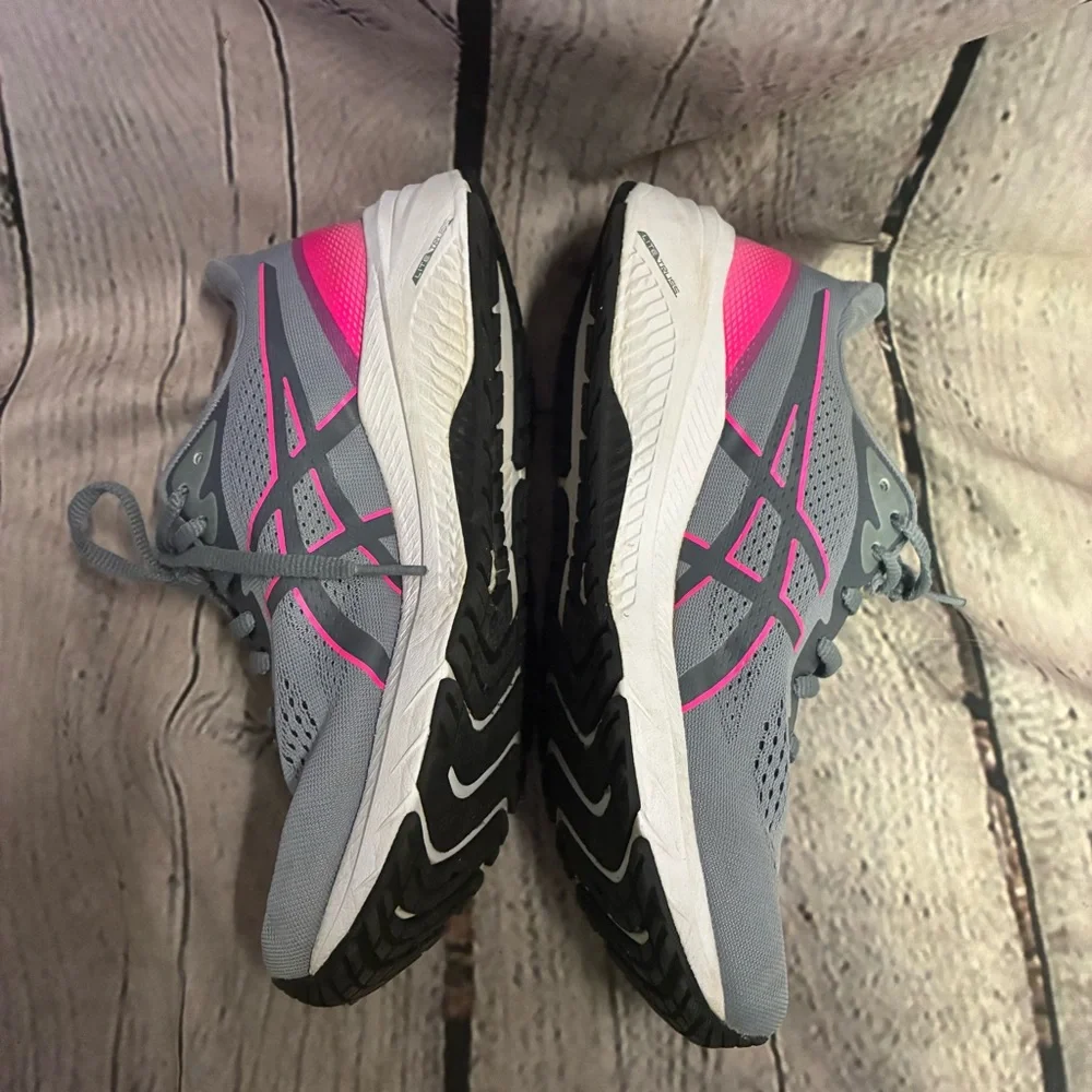 ASICS GT-1000‎ 12 Athletic Running Sneakers Shoes 